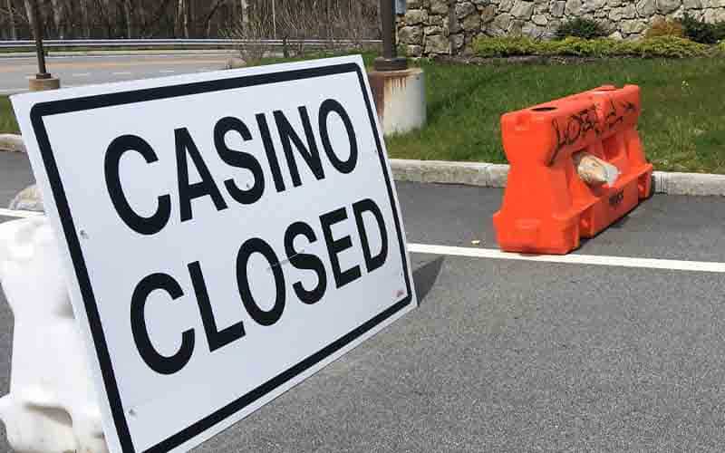 casino closed sign